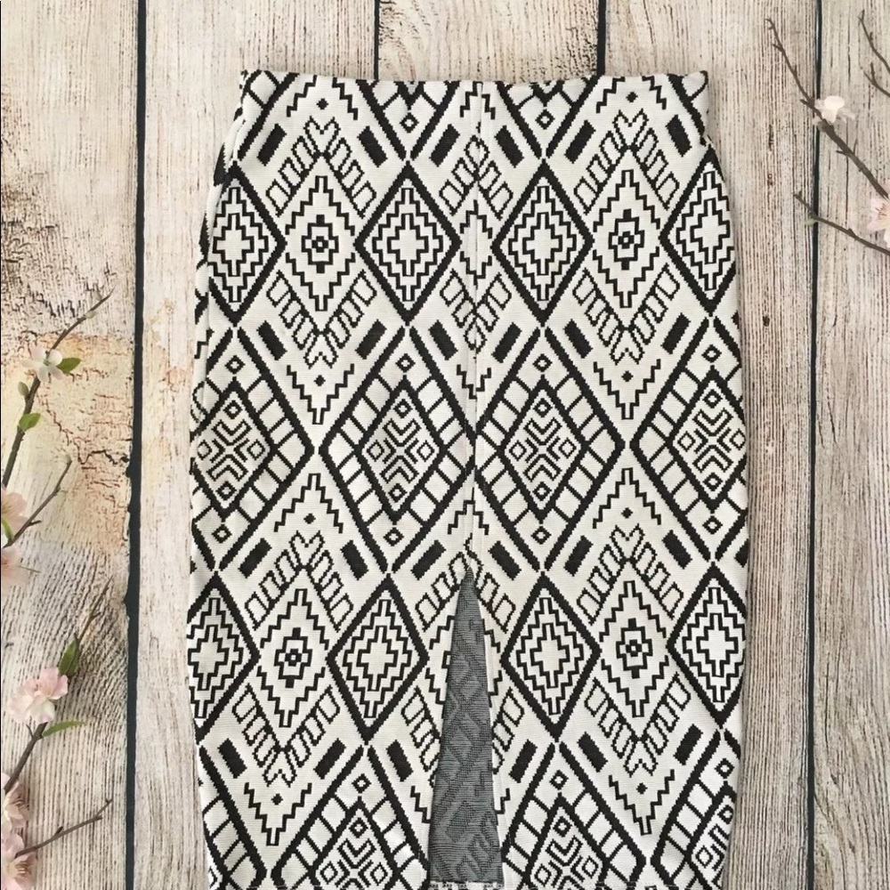 Zara Trafaluc front slit skirt